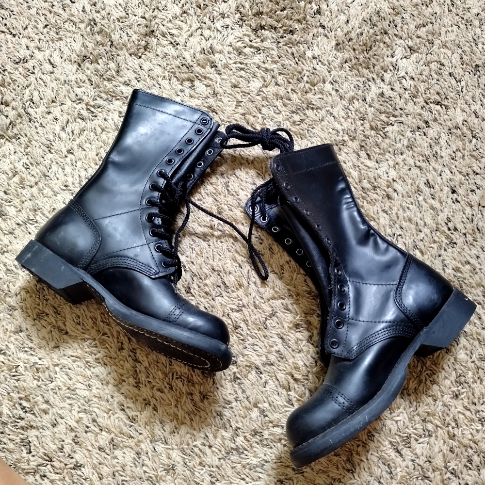 Corcoran Vintage Red Tag Black Leather Combat Boots Sz 5.5